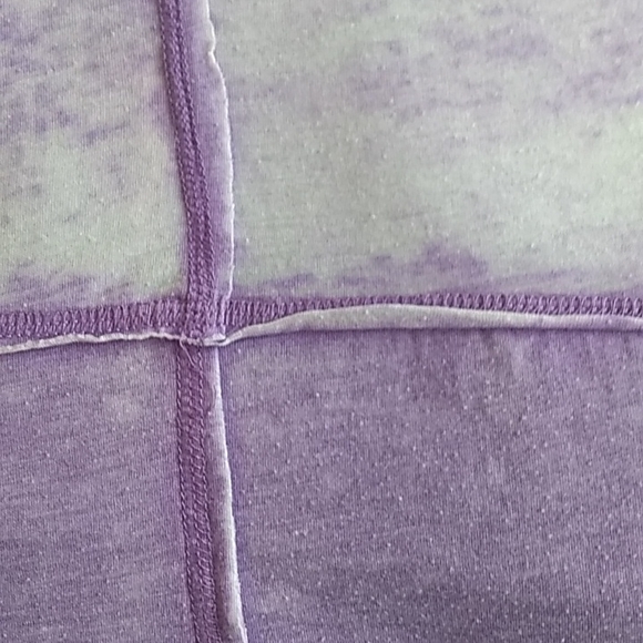 Short Sleeved, V-Neck, Light Weight Top - Picture 7 of 9